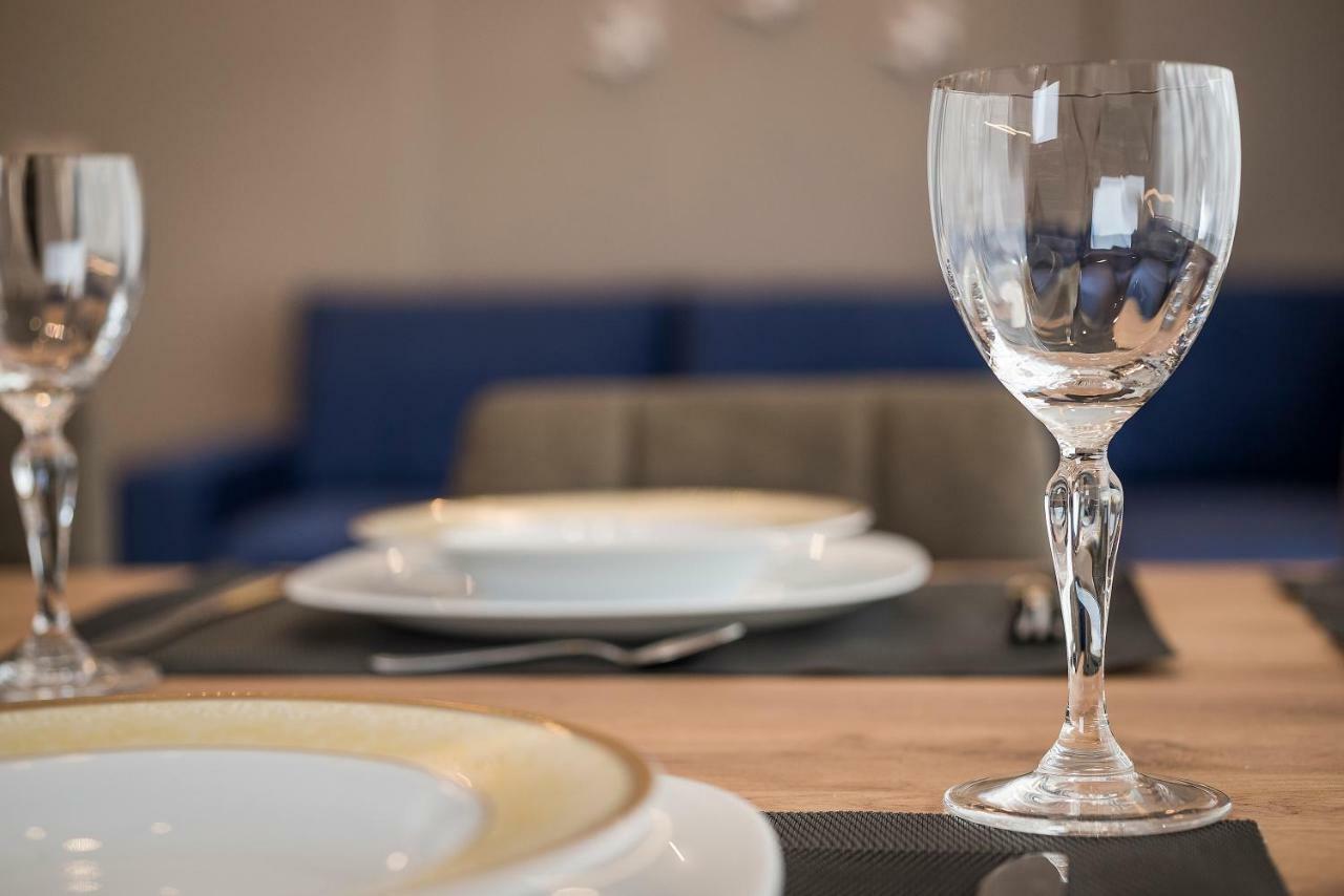 Mirma Luxury Apartment Ханя Екстериор снимка